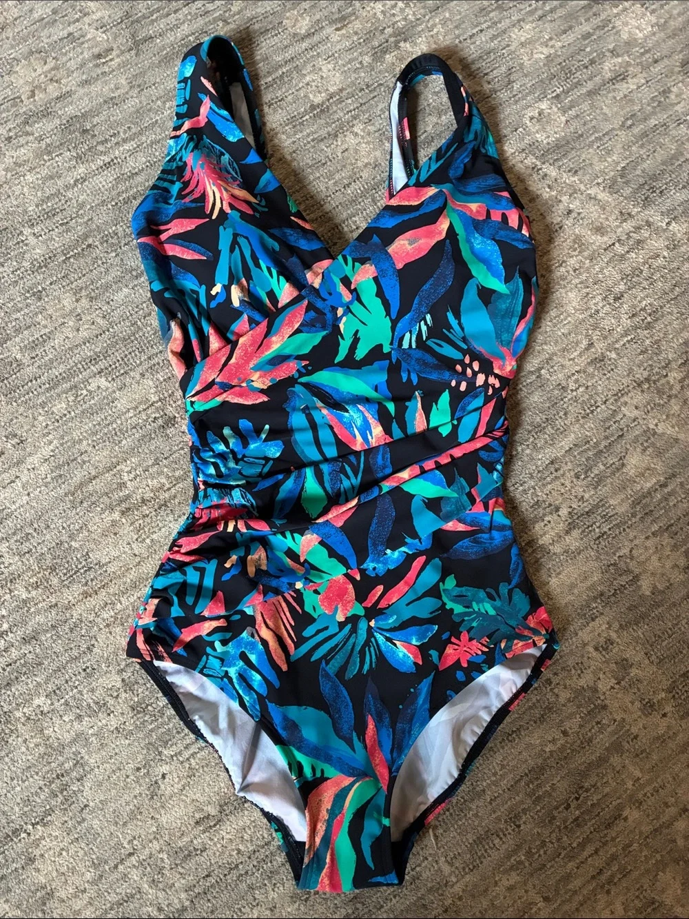LL Bean new - One-Piece Swimsuit in Multicolor Tropical Print-size 8L